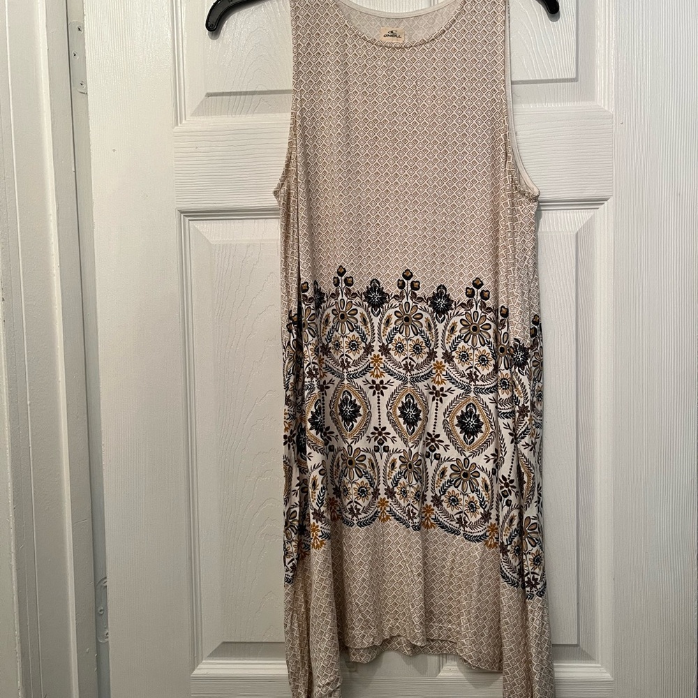 O'Neill Geometric Patterned Top in Cream and Gold